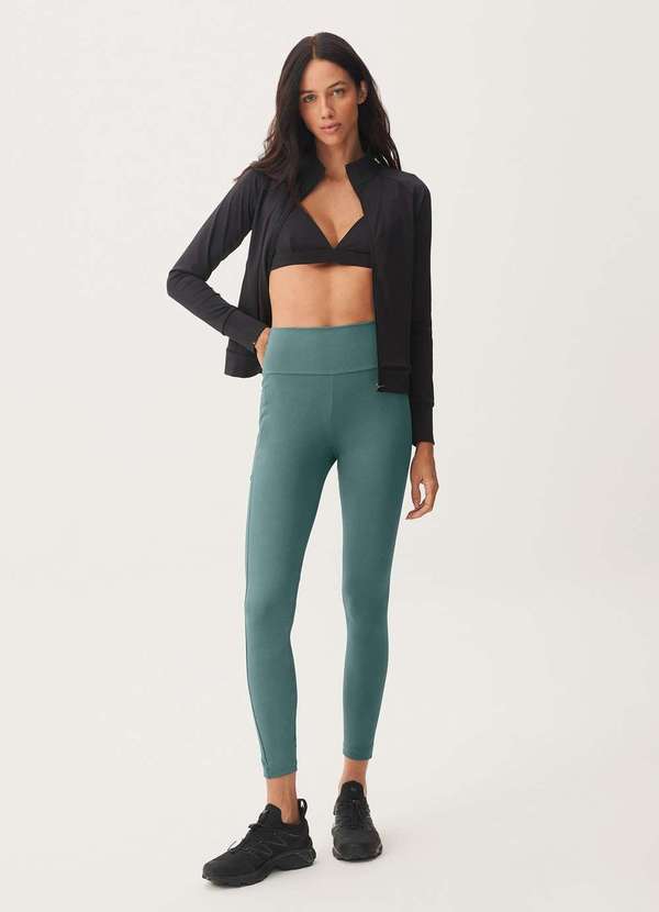 Hering - Top Esportivo Decote V Preto 5