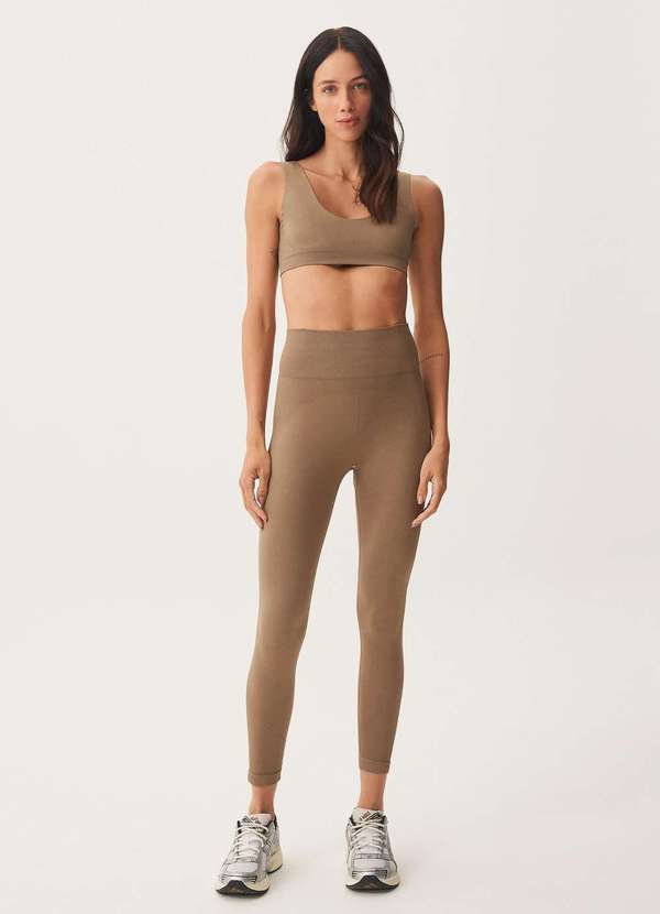 Hering - Top Esportivo sem Costura Marrom 3