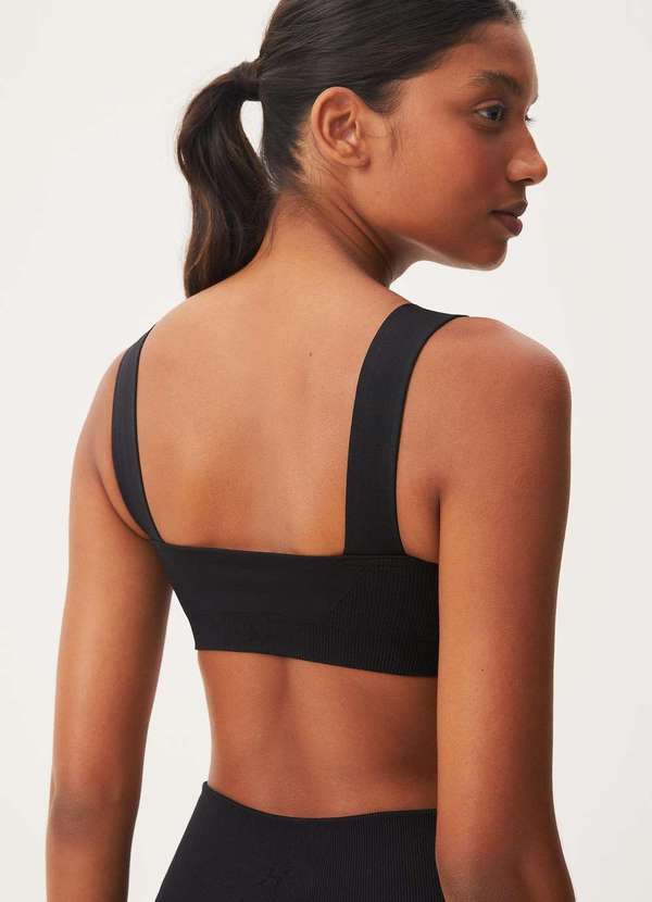 Hering - Top Esportivo sem Costura Preto 3