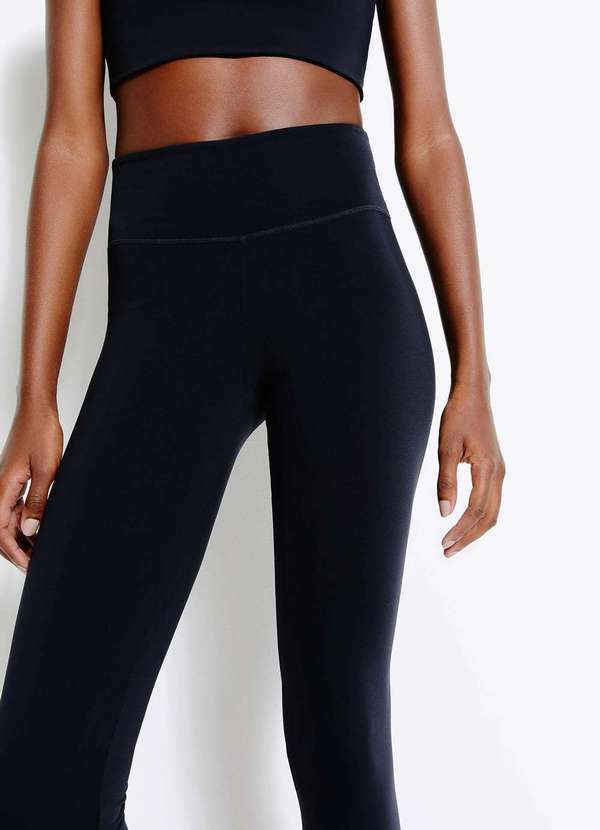 Hering - Calca Legging Esportiva Feminina com Fio Lycra Preto 5
