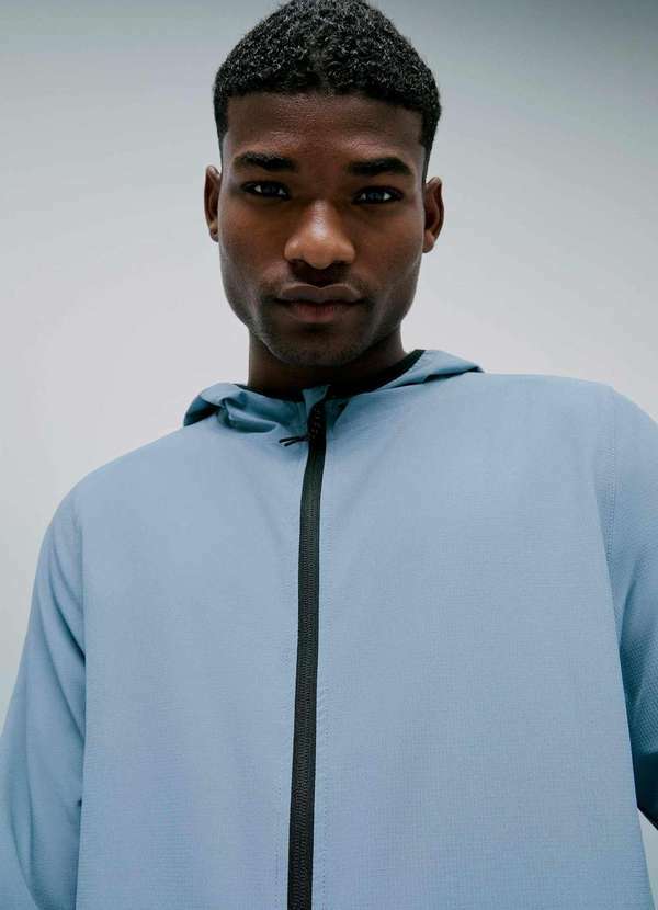 Hering - Jaqueta Masculina Corta Vento Secagem Rapida Azul 2