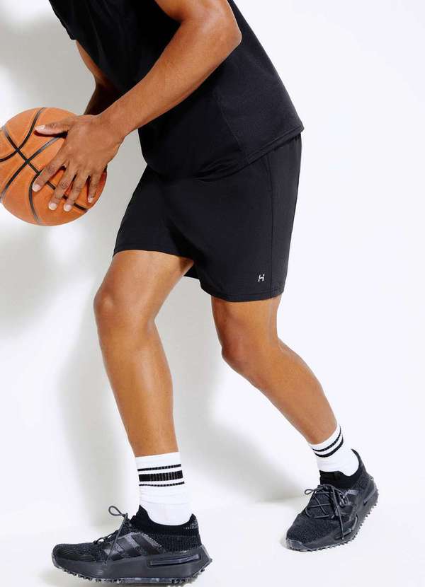 Hering - Bermuda Esportiva Basica Masculina Easy Care Preto 4