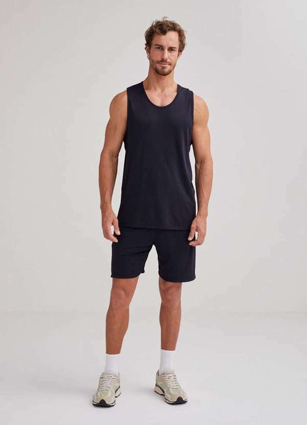 Hering - Bermuda Esportiva Masculina em Poliamida Preto