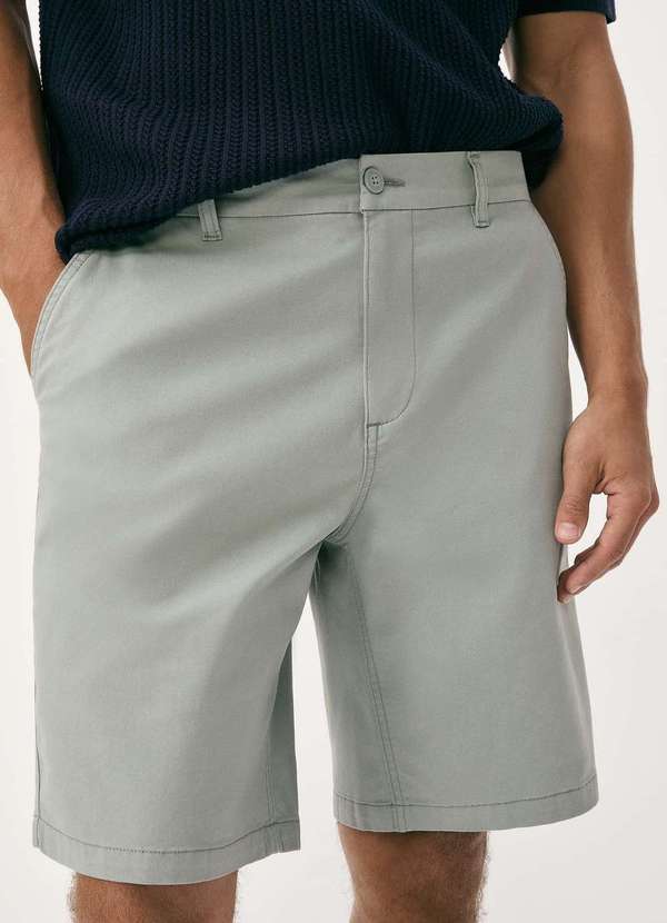 Hering - Bermuda Masculina Chino em Sarja Peletizada Azul 2