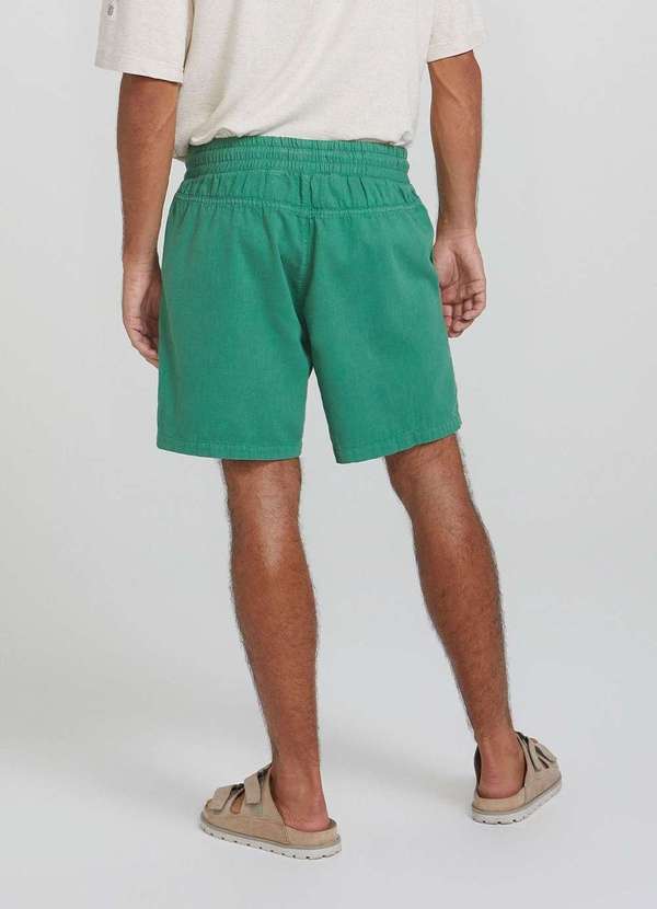 Hering - Bermuda Masculina em Sarja Reta Verde 3
