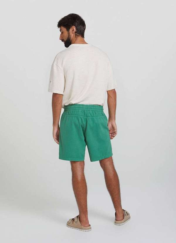 Hering - Bermuda Masculina em Sarja Reta Verde 4