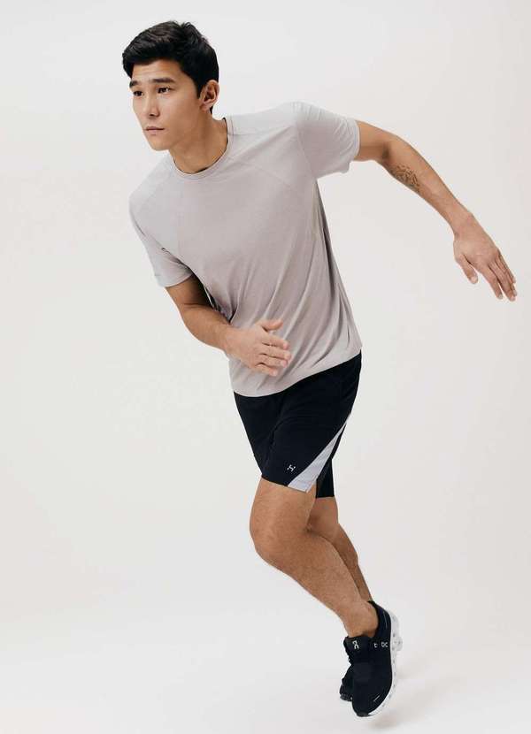 Hering - Bermuda Masculina Esportiva Runner Easy Care Preto