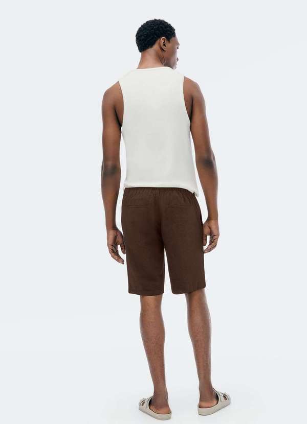 Hering - Bermuda Masculina Reta Texturizada com Linho Marrom 3