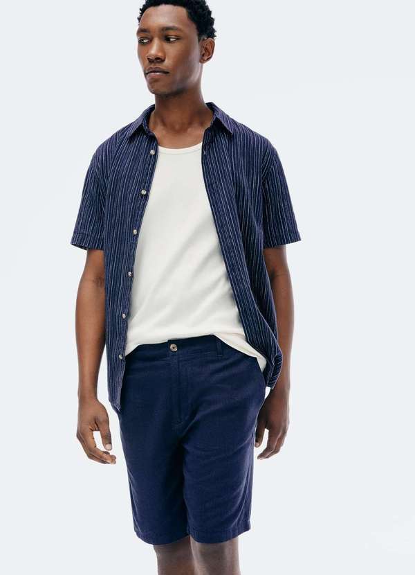 Hering - Bermuda Masculina Reta Texturizada com Linho Azul 4