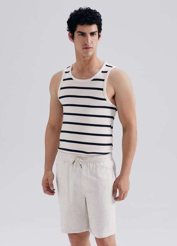 Hering - Bermuda Masculina Texturizada com Linho Bege