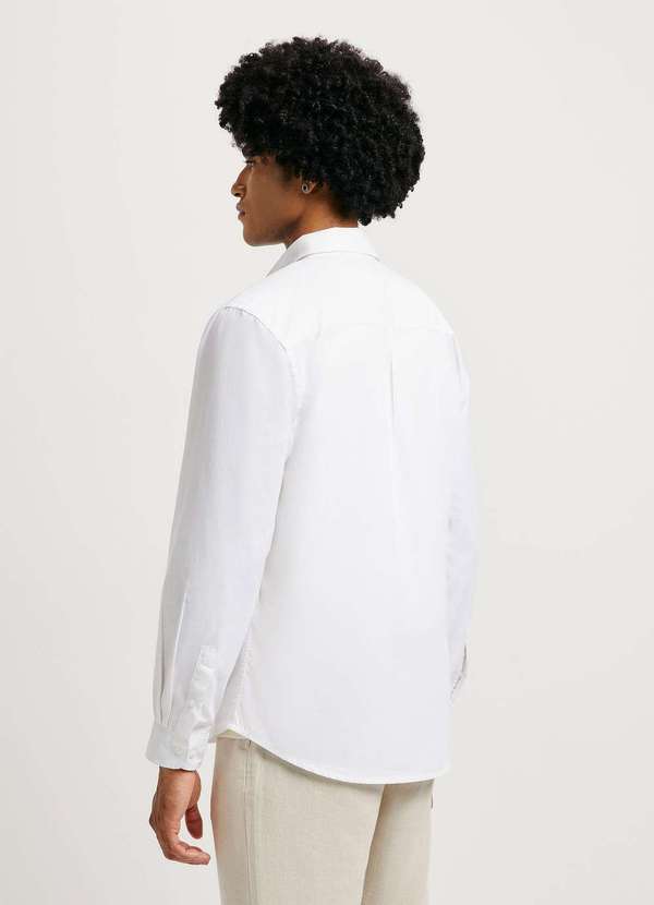 Hering - Camisa Basica Masculina Mangas Longas em Tecido Branco 3