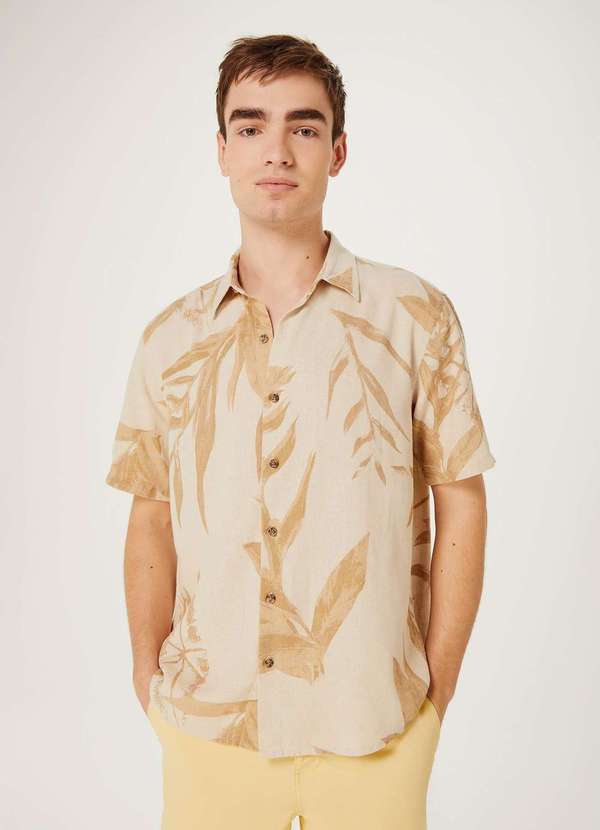 Hering - Camisa Masculina Manga Curta Estampada em Linho Marrom