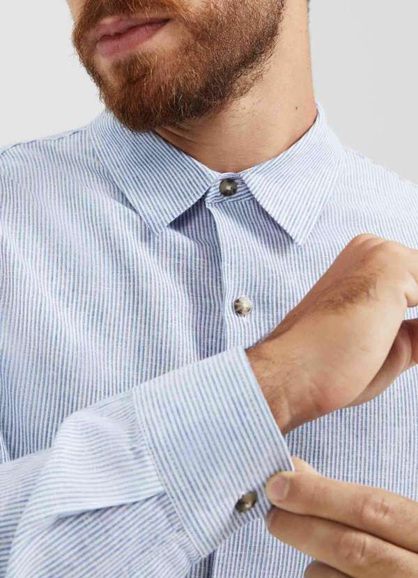 Hering - Camisa Masculina Manga Longa Listrada em Linho Cinza 6