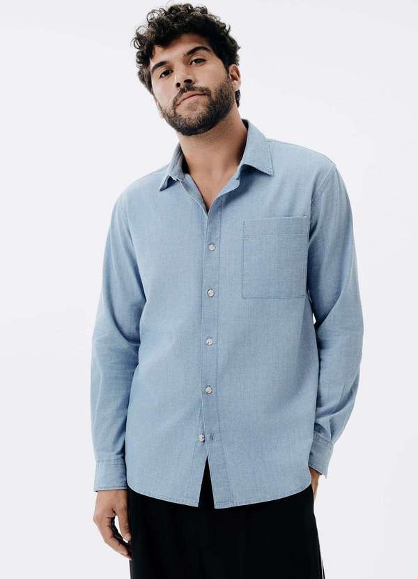 Hering - Camisa Masculina Regular em Jeans Azul