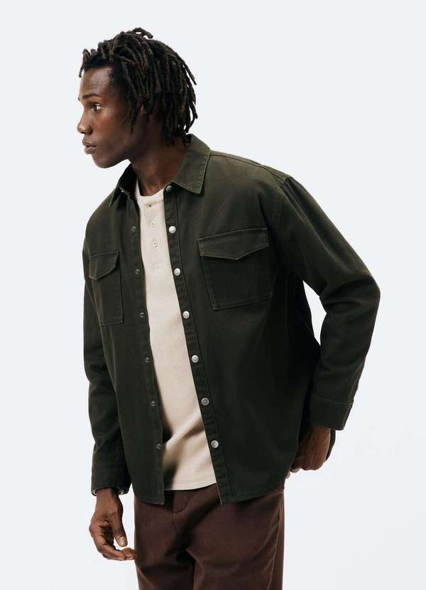 Hering - Camisa Masculina Regular em Sarja Verde