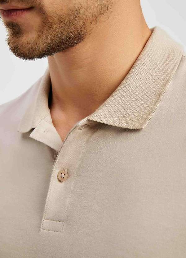 Hering - Camisa Polo Basica Masculina Manga Curta Pima Bege 2