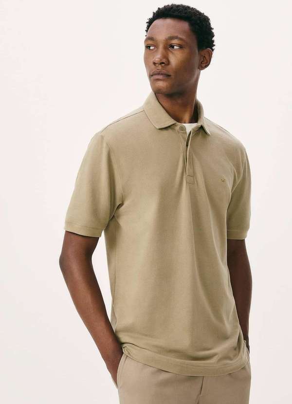 Hering - Camisa Polo Masculina em Piquet Pima Marrom