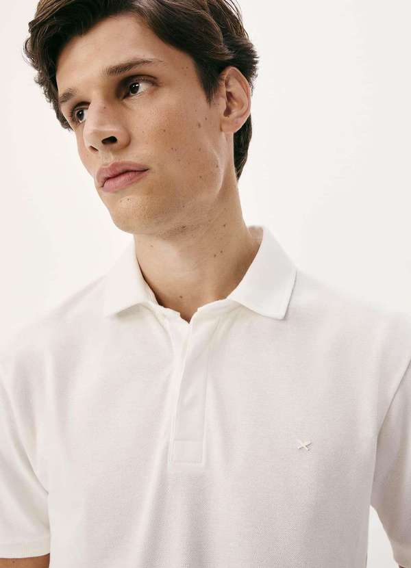 Hering - Camisa Polo Masculina em Piquet Pima Branco 4