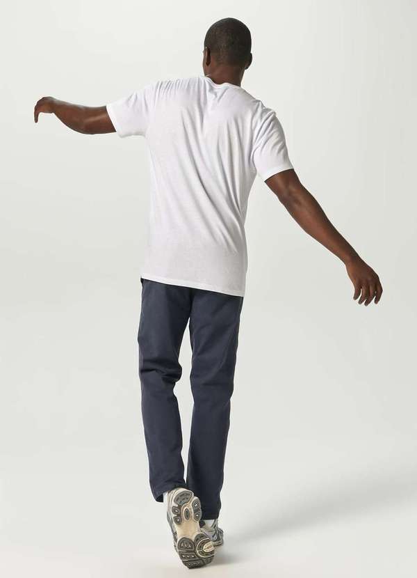 Hering - Camiseta Basica Manga Curta Masculina em Malha Branco 3