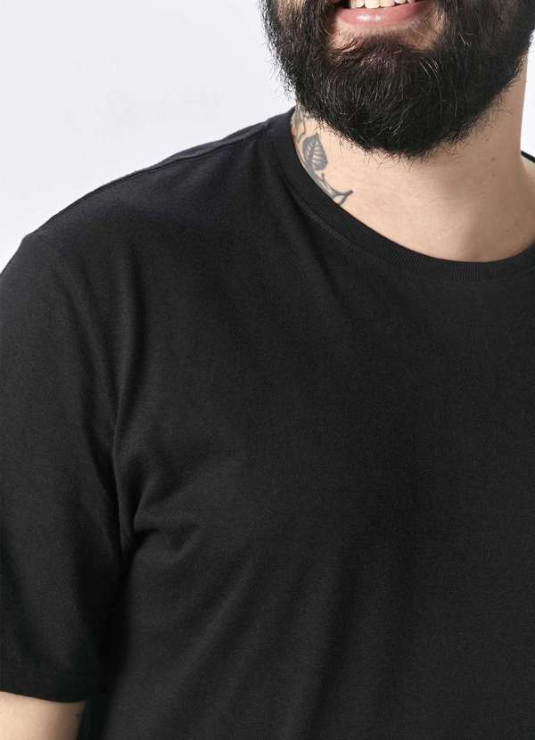 Hering - Camiseta Basica Manga Curta Masculina em Malha Preto 4