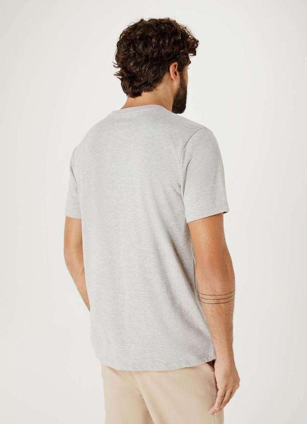 Hering - Camiseta Basica Masculina Manga Curta com Decote V World Cinza 3