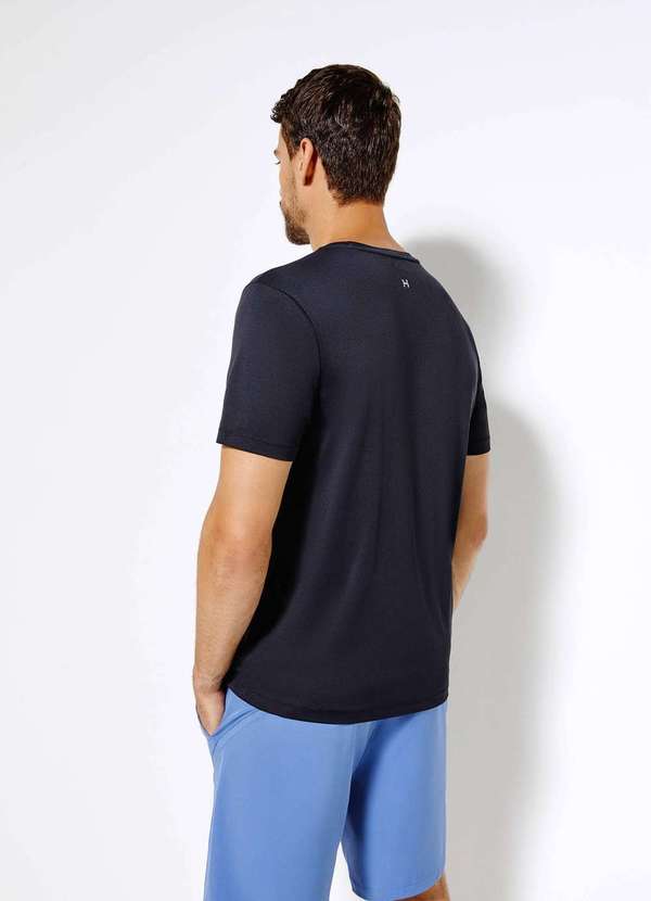 Hering - Camiseta Esportiva Masculina com Refletivo Preto 3