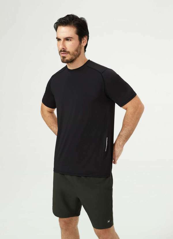 Hering - Camiseta Esportiva Masculina Easy Care Preto