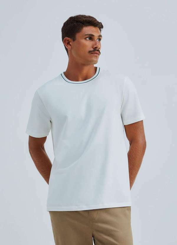 Hering - Camiseta Masculina Manga Curta com Vivo Contrastante Branco