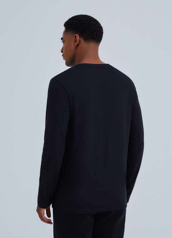 Hering - Camiseta Masculina Manga Longa World Preto 3