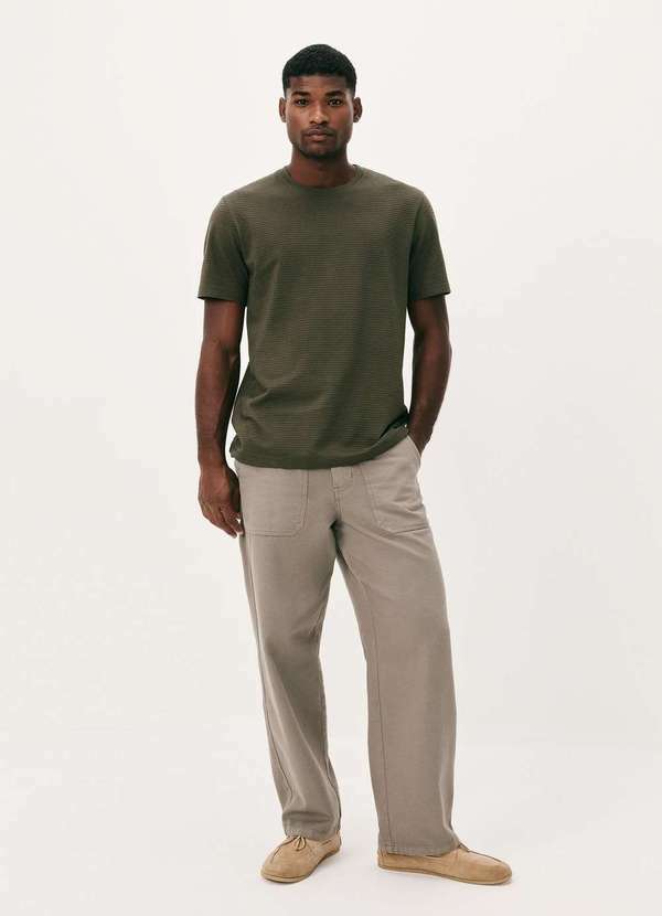 Hering - Camiseta Masculina Regular Texturizada Verde 4