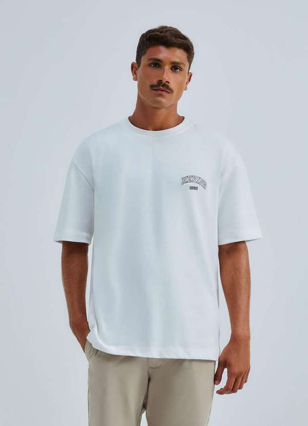 Hering - Camiseta Masculina Relaxed Manga Curta com Bordado Branco