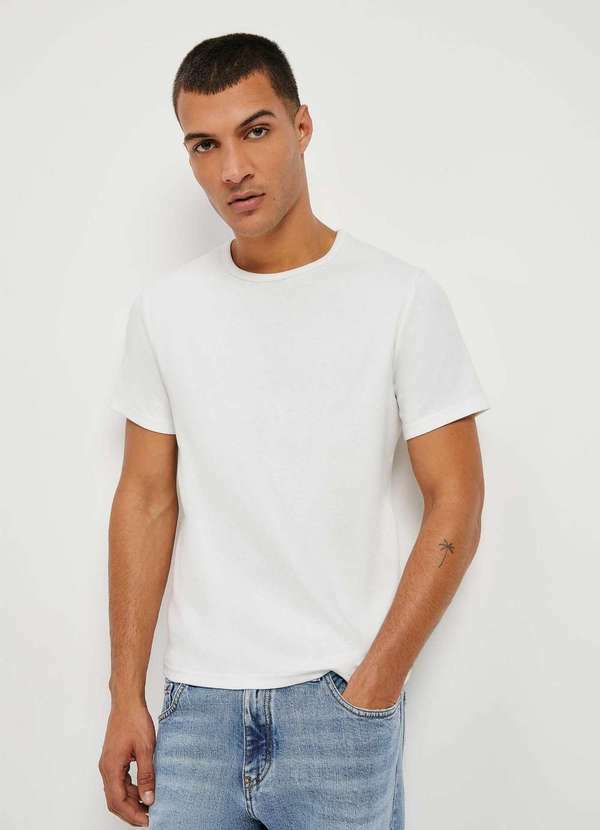 Hering - Camiseta Masculina Slim em Ribana Branco