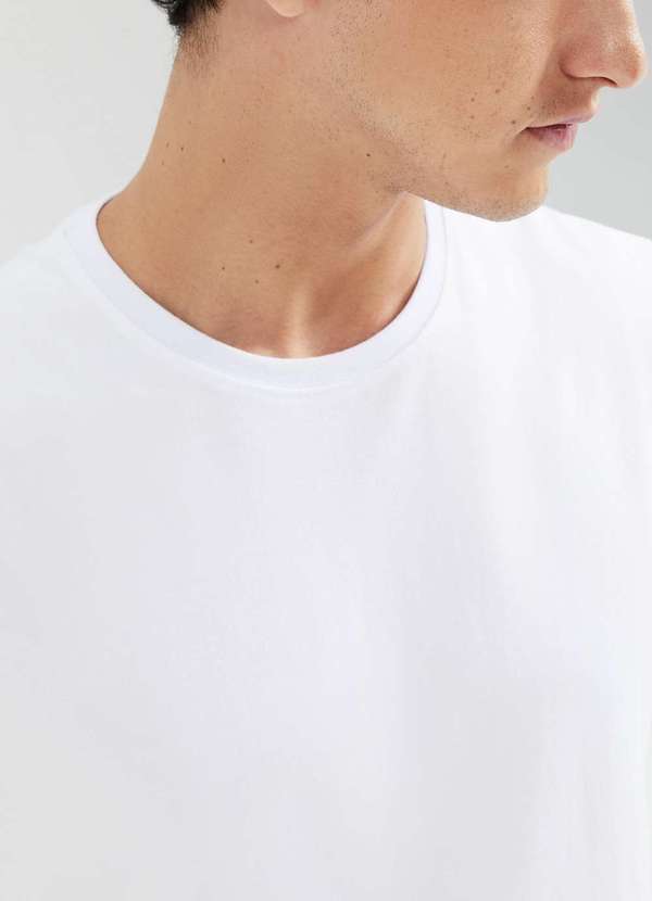 Hering - Regata Masculina Comfort Alcas Largas Super Cotton Branco 3