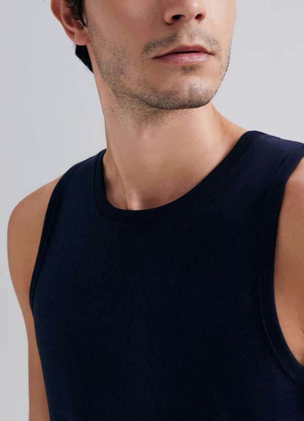 Hering - Regata Masculina em Malha Azul 2