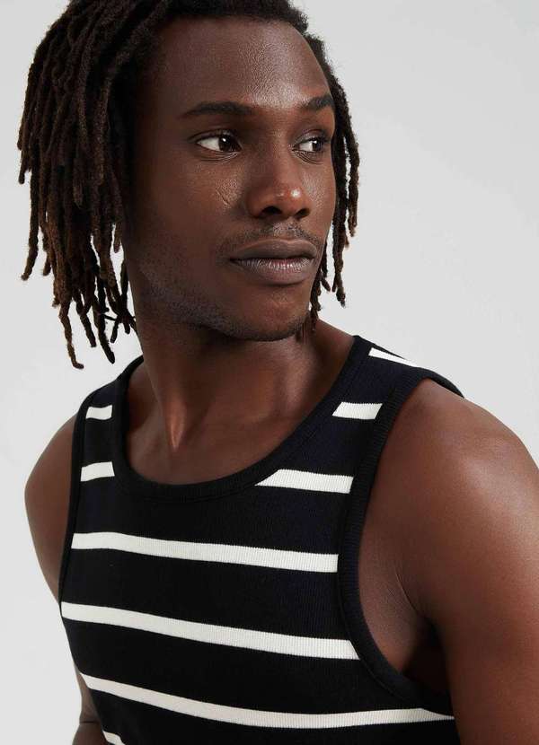 Hering - Regata Masculina Listrada em Ribana Preto 5