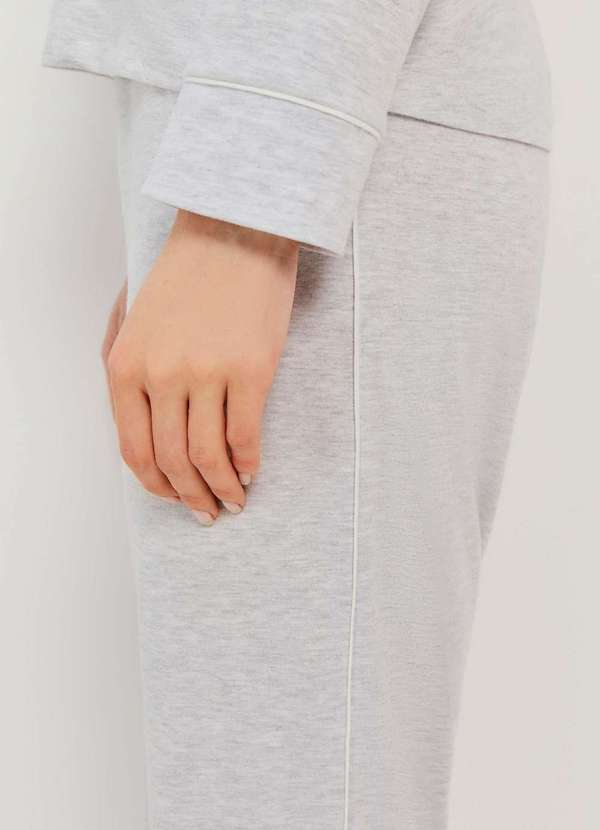 Hering - Pijama Longo Feminino com Botoes Cinza 4
