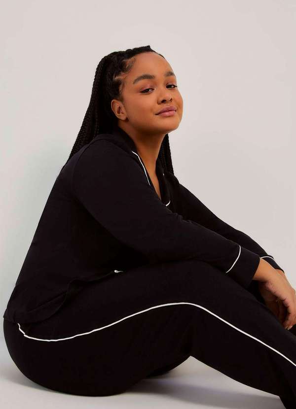 Hering - Pijama Longo Feminino com Botoes Preto 2