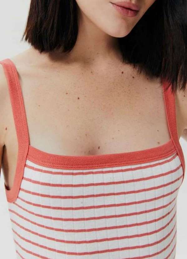 Hering Intimates - Regata Avulsa em Ribana Canelada Vermelho 2