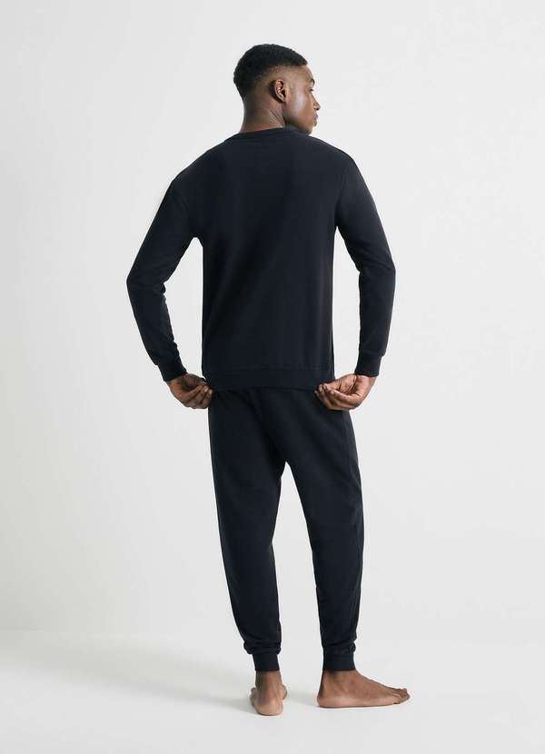 Hering - Pijama Longo Masculino em Moletinho Preto 4