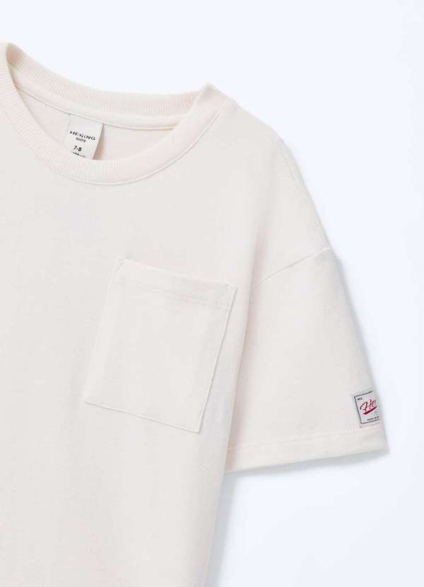 Hering - Camiseta Infantil Menino Oversized com Bolso Branco 6