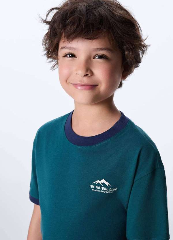 Hering - Camiseta Infantil Menino Oversized Estampa em Silk Verde