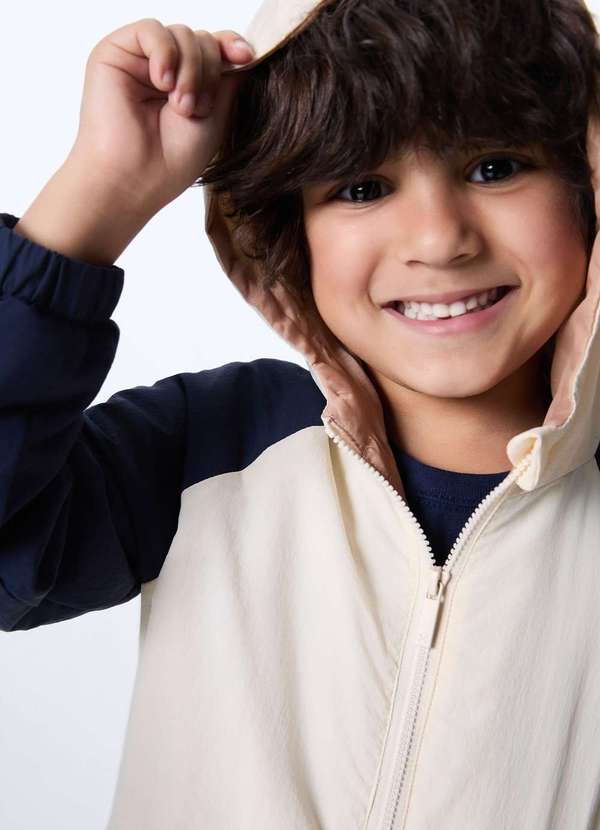 Hering - Jaqueta Infantil Menino em Nylon com Capuz Branco 3