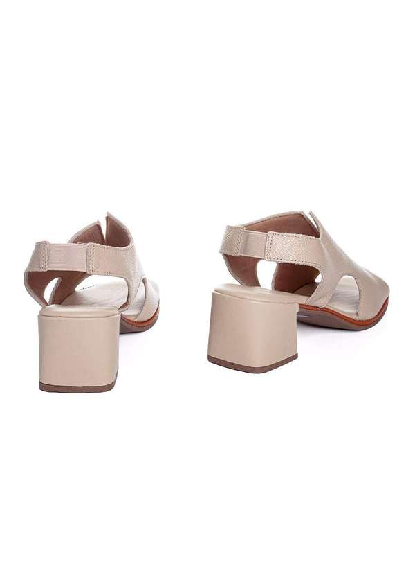 Anne Moraes - Sandália Anne Moraes Salto Bloco Couro Bege Bege 5