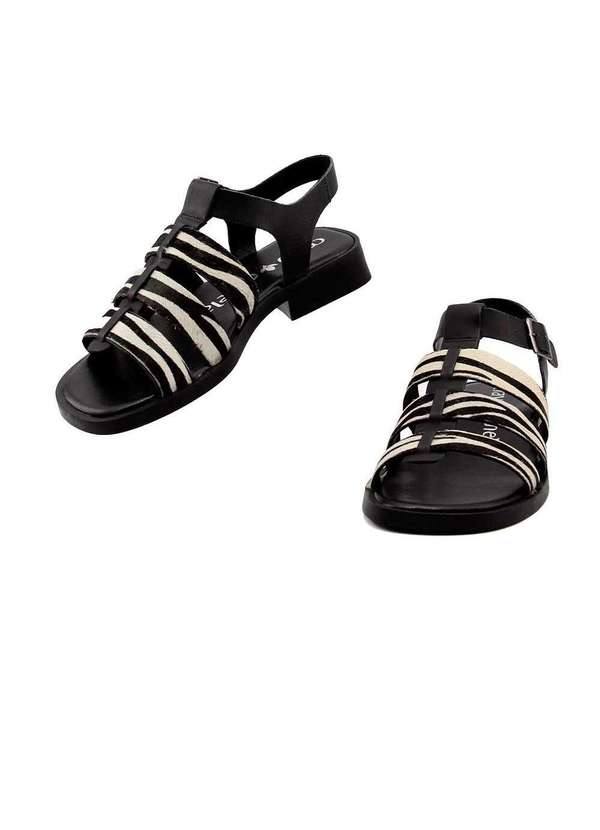 Cravo & Canela - Sandália Cravo e Canela Salto Baixo 1238cc Couro Zebra Preto 4