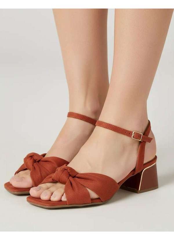 Piccadilly - Sandália Piccadilly Salto Médio Microfibra. Marrom Marrom 4