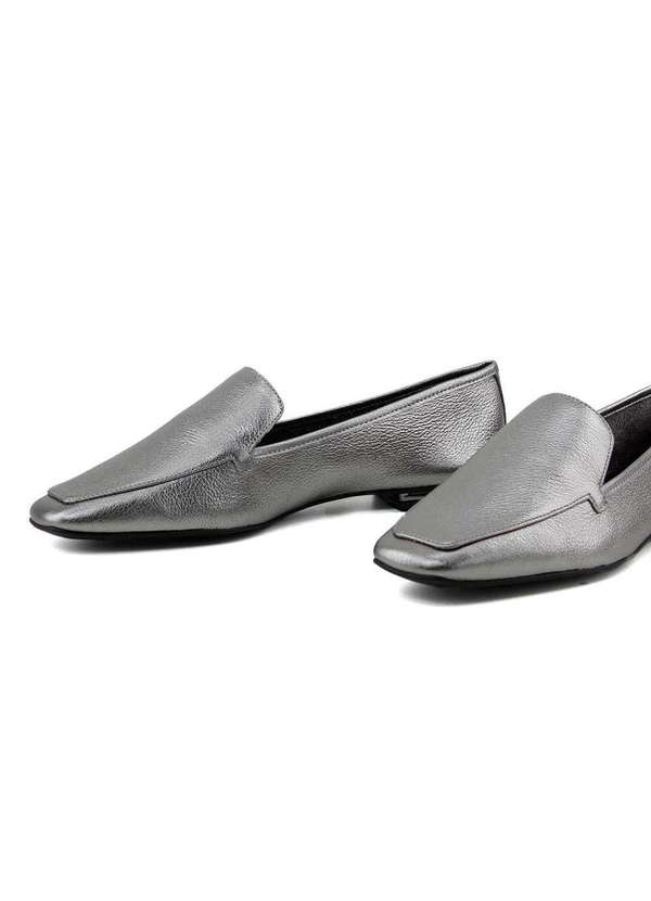 Loucos e Santos - Mocassim Loafer Loucos e Santos Grafite Cinza 4