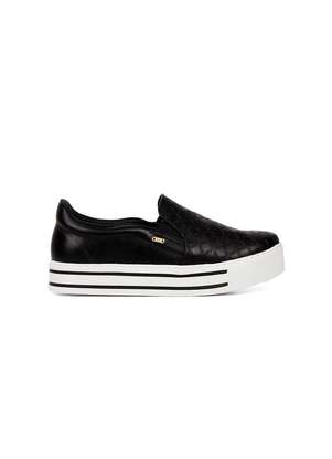 Via Marte Slip On Flatform Preto Slip On Via Marte Flatform