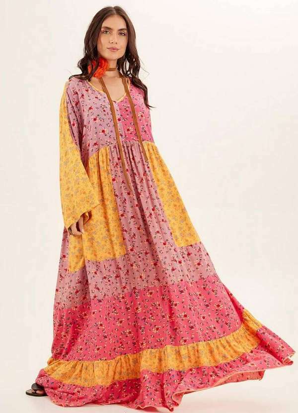 Yacamim - Vestido Longo Amplo com Mangas Amplas Rosa e Amarelo Patchwork... Rosa