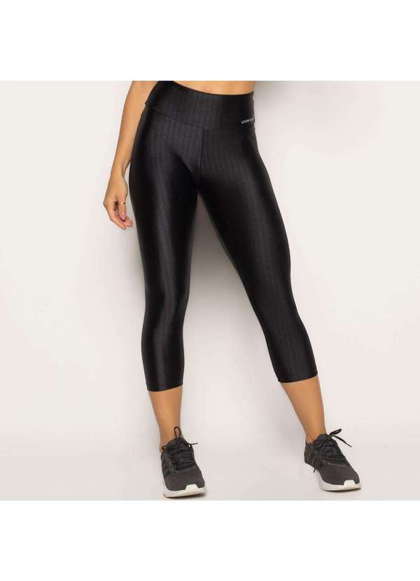 Calça Corsário de Poliamida 3d Preta Preto Livre e Leve