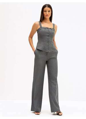 Principessa - Blusa de Alças 2 em 1 em Alfaiataria Risca de Giz Elaine - PRINCIPESSA